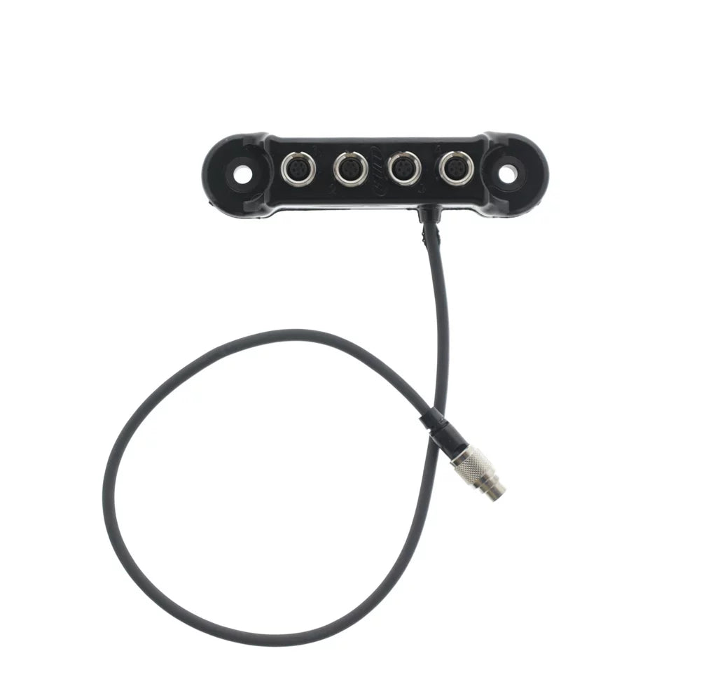 Data Hub 4 Way 5-Pin w/ .4m Cable image 0